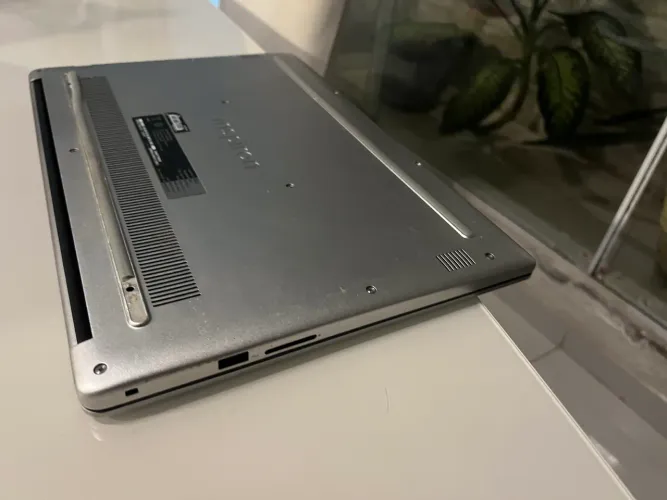 Notebook Dell i7 16Gb SSD512GB.placa de vídeo 4GB.bateria nova tela 15.6 