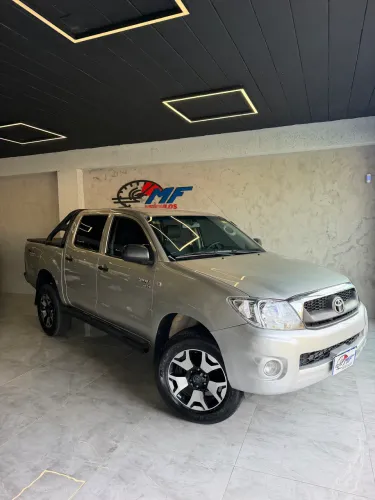 Toyota Hilux CD D4-d 4X4 2.5 16V 102cv TB Dies. 2010