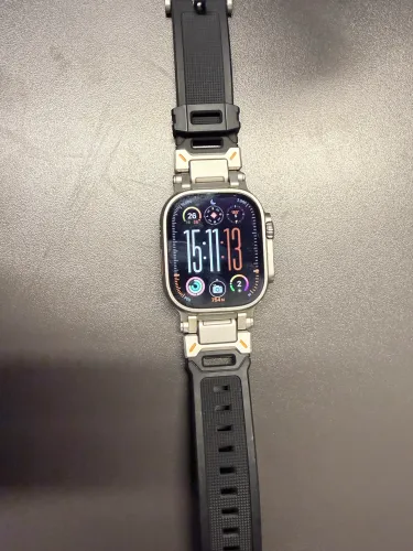 Apple Watch Ultra 2 - Excelente Estado + Pulseiras Extras