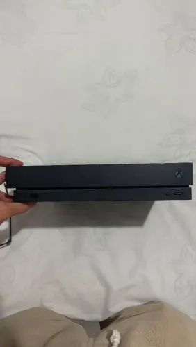 Xbox one X, travando em 76% quando inicia
