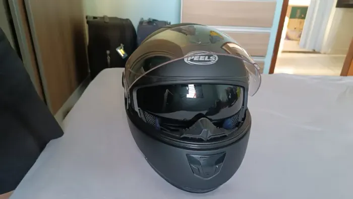 Capacete 64 com conexão bluetooth