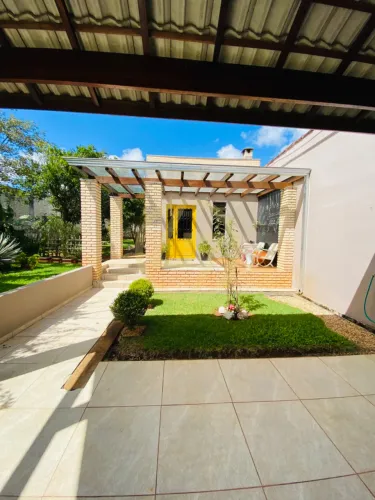 em Vila Apolo - Itapetininga