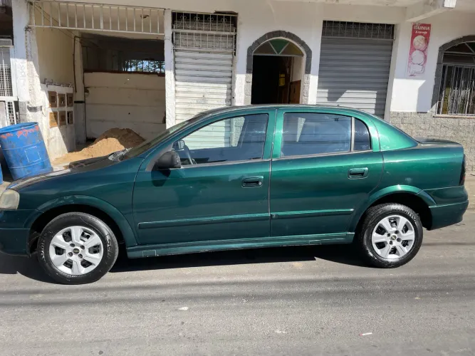 Chevrolet Astra GL 1.8 MPFI 3P 1999