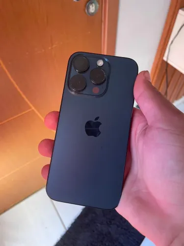 iphone 15 Pro (aceito trocas)