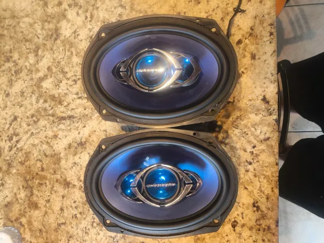Par de auto falante Hurricane 90w