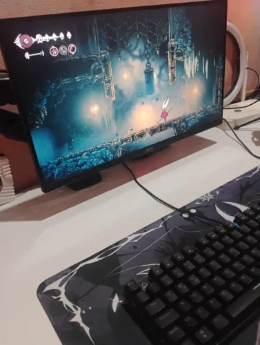 monitor com borda fina