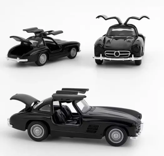 Miniatura de Carro em metal com abertura de portas - Fricção nas rodas traseiras. Veja: