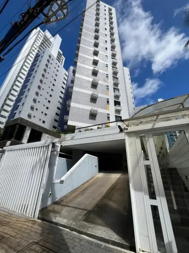 Imóvel para aluguel tem 77 metros quadrados com 3 quartos em Boa Viagem - Recife - PE