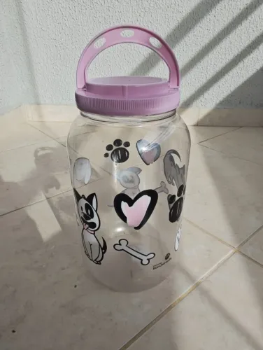 Porta ração com alça