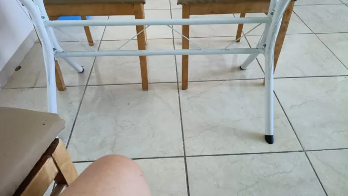 Mesa com 6 cadeiras