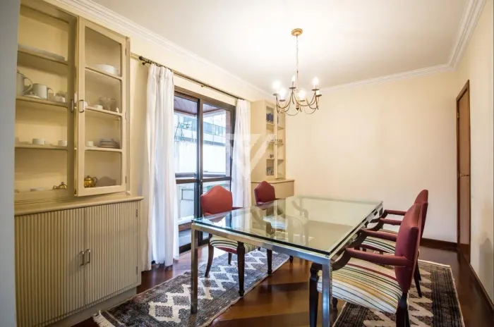 Apartamento a venda com 4 suítes em Perdizes