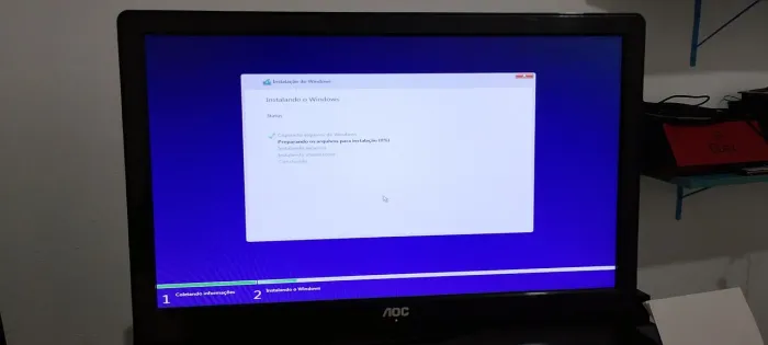 Monitor AOC