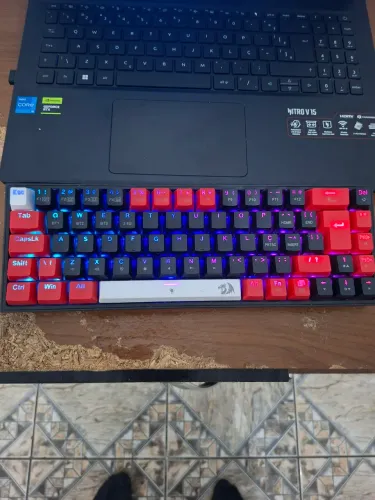 Teclado mecânico REDRAGON
