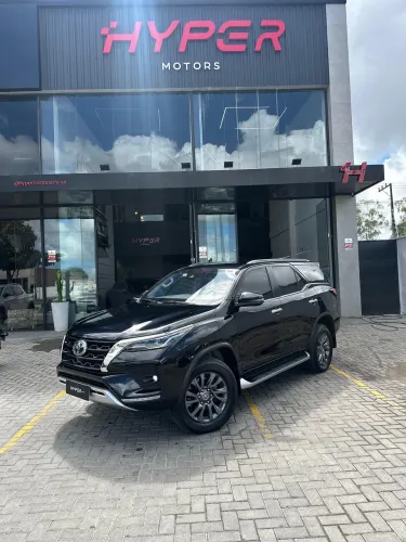 Toyota Hilux SW4 SRX 4X4 2.8 TDI 16V Dies. Aut. 2022