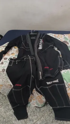 Kimono preto A3com faixa 