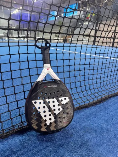 Raquete de Padel Adidas Metalbone HRD+ Preta e Vermelha