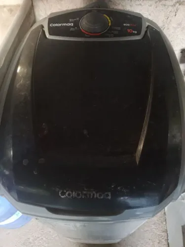 Tanquinho de lavar roupa
