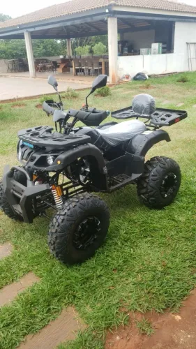 Quadriciclo 250 CC