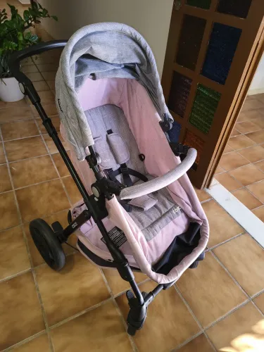Carrinhode Bebê/Bebê conforto Cosco Poppy 3 em 1