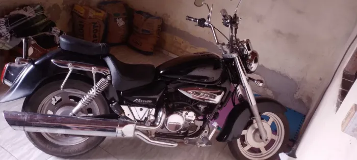 Vendo Kasinski Mirage 250 Efi,custom, ano 2011