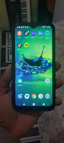 Moto G8 Plus