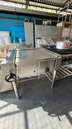  Frigideira Basculante a Gás - 80 Litros