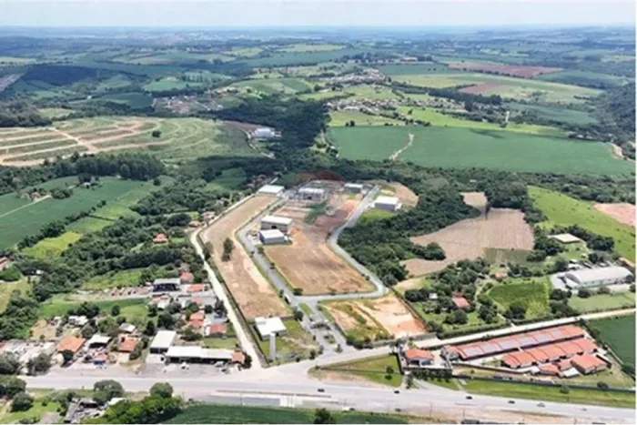 Terreno na ZONA INDUSTRIAL de Votorantim, SP (capoavinha)