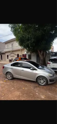 Alugo veículos R$200 diária