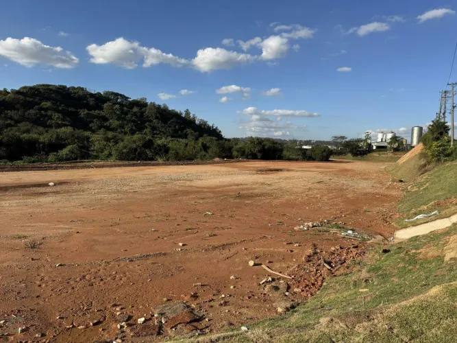 Terreno Residencial para Aluguel com 30.000 m² em Vinhedo, SP