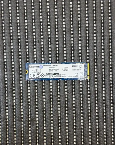 SSD M.2 NVMe 250GB Kingston NV1