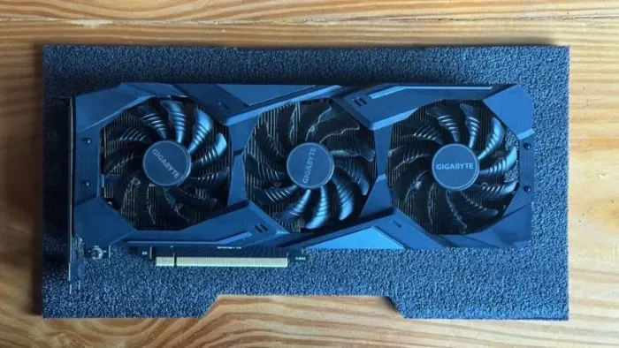 Gigabyte RTX 2070 Gaming OC 8GB (ares de NOVA, preço para VENDER)