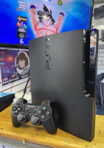 Vendo Playstation 3 6000 mil jogos