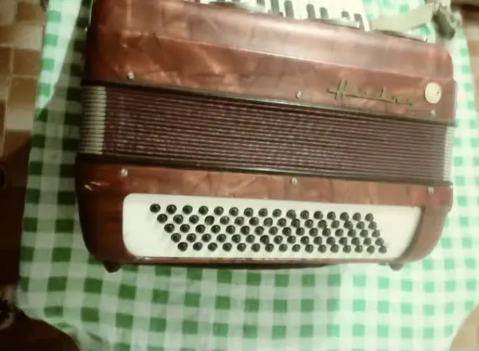 Sofona 80B Muito Bem Conservada Relíquia. 