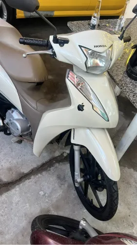 Vende-se biz 125 ex 2019