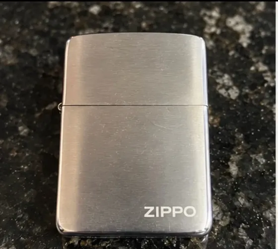 Isqueiro Zippo Original Americano - Classic Brushed Chrome 2013