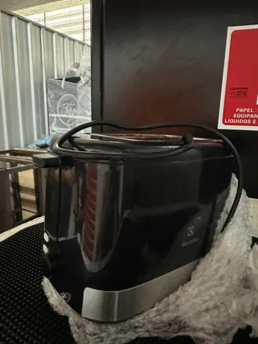Torradeira Electrolux - 220V 