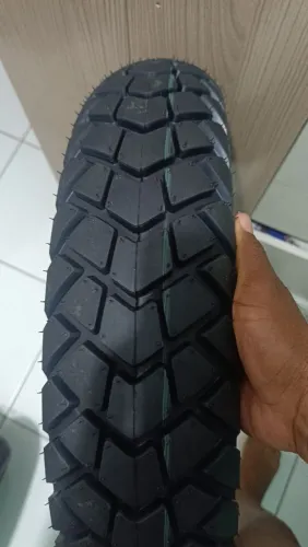 Pneu traseiro da XRE vipal