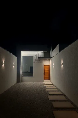 Casa à venda em Taubaté, Jardim Continental III, com 2 quartos, 71m²