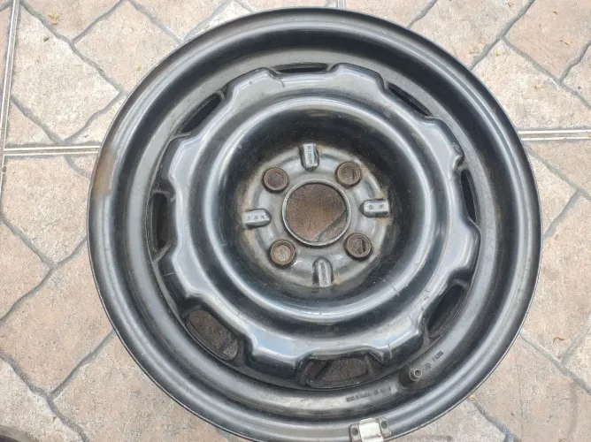 RODA DE FERRO ORIGINAL VW GOLF MEXICANO 4 FUROS FURACÃO 4X100