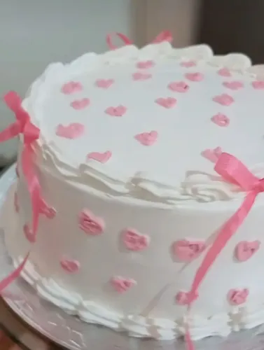 Bolos para festas e Eventos. Aniversário, Casamento Festas, etc.