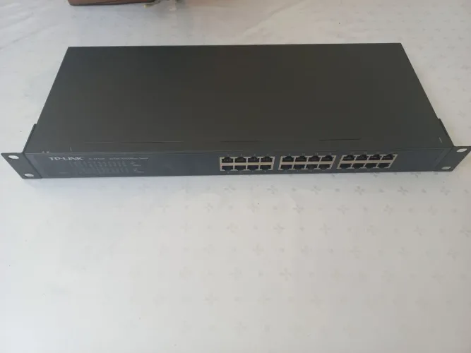 Switch 24 portas tplink