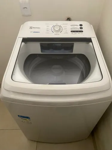 Maquina de Lavar Eletrolux 17kg (Usada)