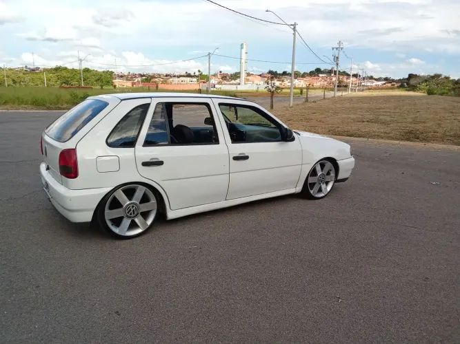 Volkswagen Gol Geração II CL 1.6 8V MI Gasolina Mec. 4P 1999