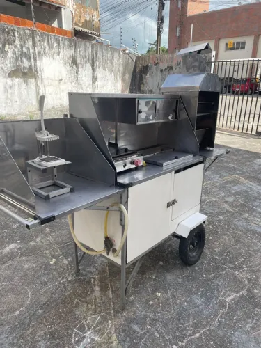 Carrinho de Lanches Completo - Chapa, Churrasqueira, Fogão e Instalação de Gás
