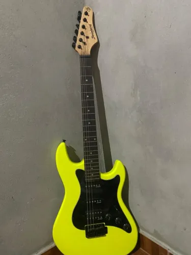 GUITARRA 