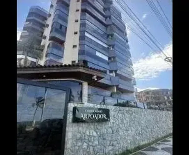 Apartamento para venda tem 146 metros quadrados com 3 quartos