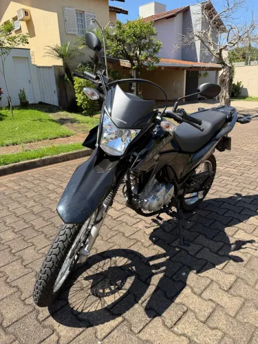 NXR160 Bros 1.737 km rodados