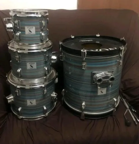 Vendo bateria top viaja para qualquer lugar troca em qualquer espaço oportunidade única