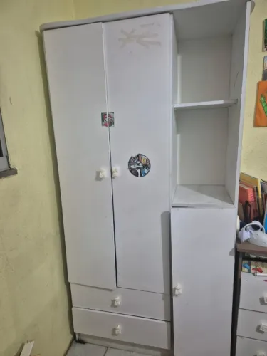 roupeiro infantil usado