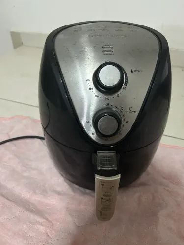 Air Fryer Mondial (Funcionando / Precisa trocar o plugue)